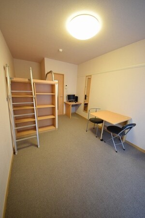 レオパレスOVIRAの物件内観写真